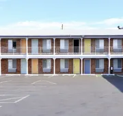 University Inn hotel detail image 7