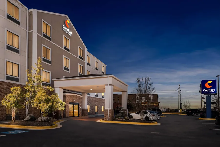 Comfort Inn & Suites Augusta West Near Fort Gordon hotel detail image 2