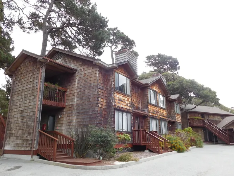 Pacific Gardens Inn hotel detail image 6