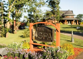 Maddens On Gull Lake hotel thumbnail 4