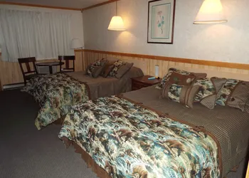 Caboose Motel hotel thumbnail 2