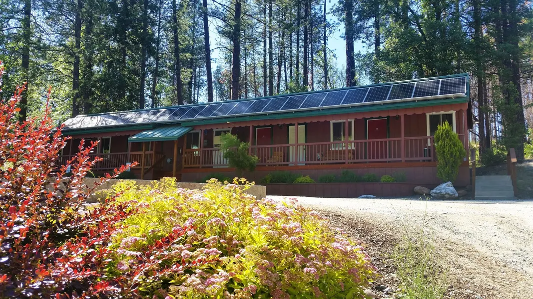 Yosemite Riverside Inn hotel detail image 6