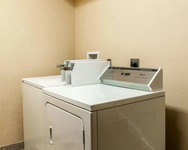 Quality Inn & Suites hotel detail image 6