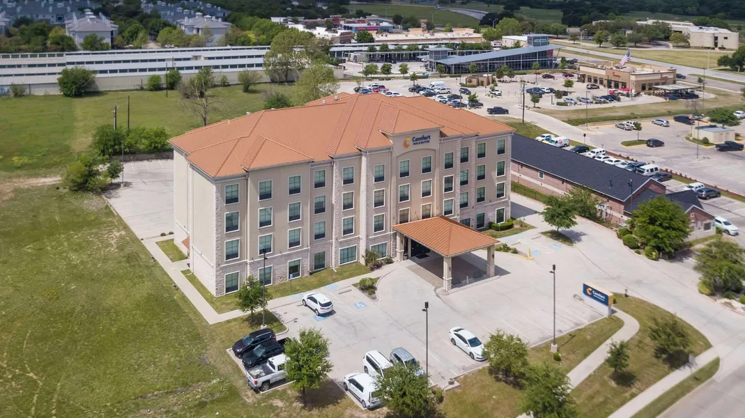 Comfort Inn & Suites Fort Worth - Fossil Creek hotel detail image 6