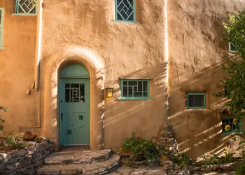 Inn Of The Turquoise Bear hotel thumbnail 2
