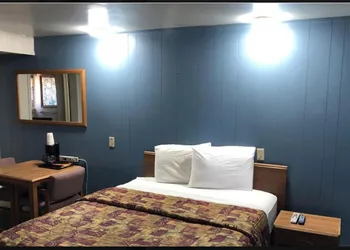 Wyoming Motel hotel thumbnail 3