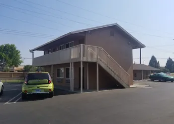 Buckboard Motel hotel thumbnail 2