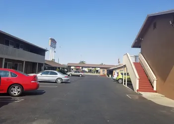 Buckboard Motel hotel thumbnail 4