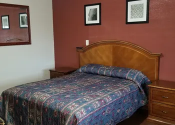 Buckboard Motel hotel thumbnail 8