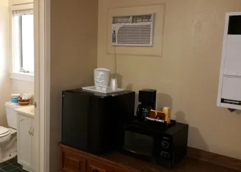 El Dorado Motel hotel thumbnail 3