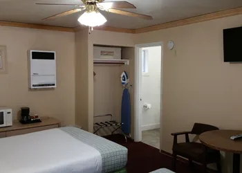 El Dorado Motel hotel thumbnail 7