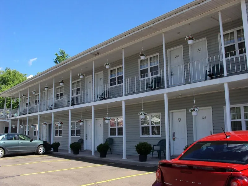 Midtown Motel & Suites hotel detail image 2
