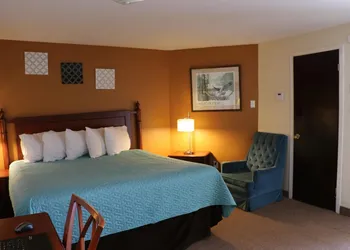 Midtown Motel & Suites hotel thumbnail 5