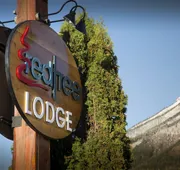 Red Tree Lodge hotel detail image 4