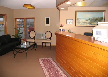 Seven Oakes Motel hotel thumbnail 8