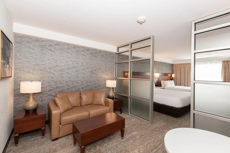 Quality Inn & Suites hotel detail image 6