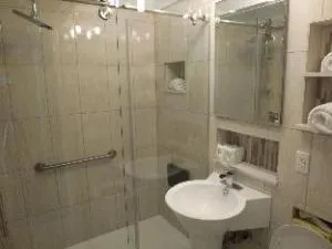Hotel et Spa Etoile Sur le Lac hotel thumbnail 2