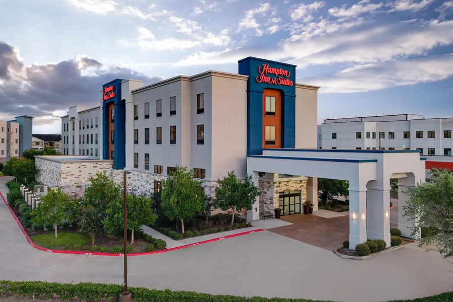 Hampton Inn & Suites Houston/Pasadena hotel detail image 6