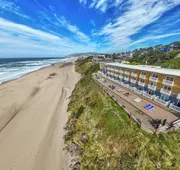 Sailor Jack's Oceanfront Inn hotel detail image 4