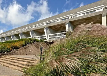 Beachcomber Resort at Montauk hotel thumbnail 2