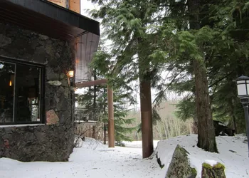 The Lodge at Skeena Landing hotel thumbnail 3