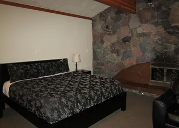 The Lodge at Skeena Landing hotel thumbnail 8