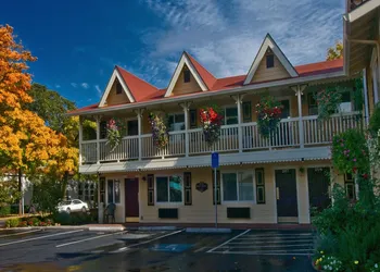 Silverton Inn & Suites hotel thumbnail 3