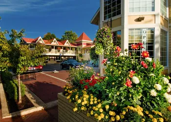 Silverton Inn & Suites hotel thumbnail 5