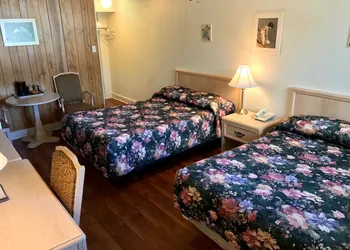 Lake City Motel hotel thumbnail 6