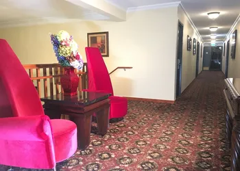 Acorn Motor Inn hotel thumbnail 8