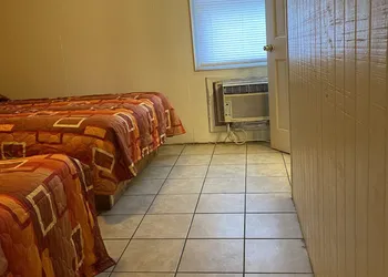 Offshore Motel hotel thumbnail 8