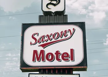 Saxony Motel hotel thumbnail 2