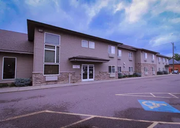 Canby Inn And Suites hotel thumbnail 3