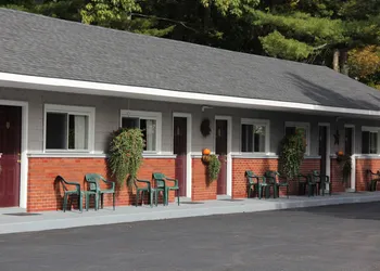Bucksport Inn hotel thumbnail 3