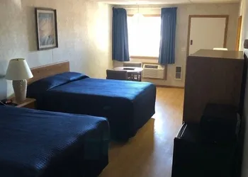 Sea Spray Motel hotel thumbnail 2