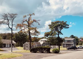 The Chatham Motel hotel thumbnail 6