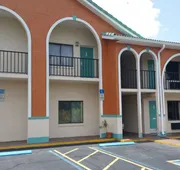 Shining Light Inn & Suites hotel detail image 7