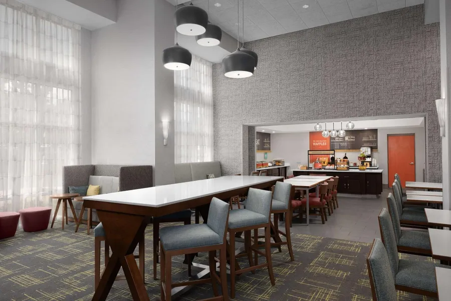 Hampton Inn & Suites Durham/North I-85 hotel detail image 6