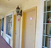 Crystal Inn Suites & Spas hotel detail image 4