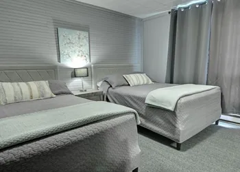 Motel Express hotel thumbnail 3
