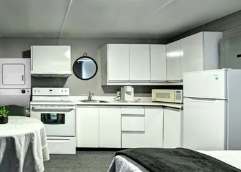 Motel Express hotel thumbnail 7