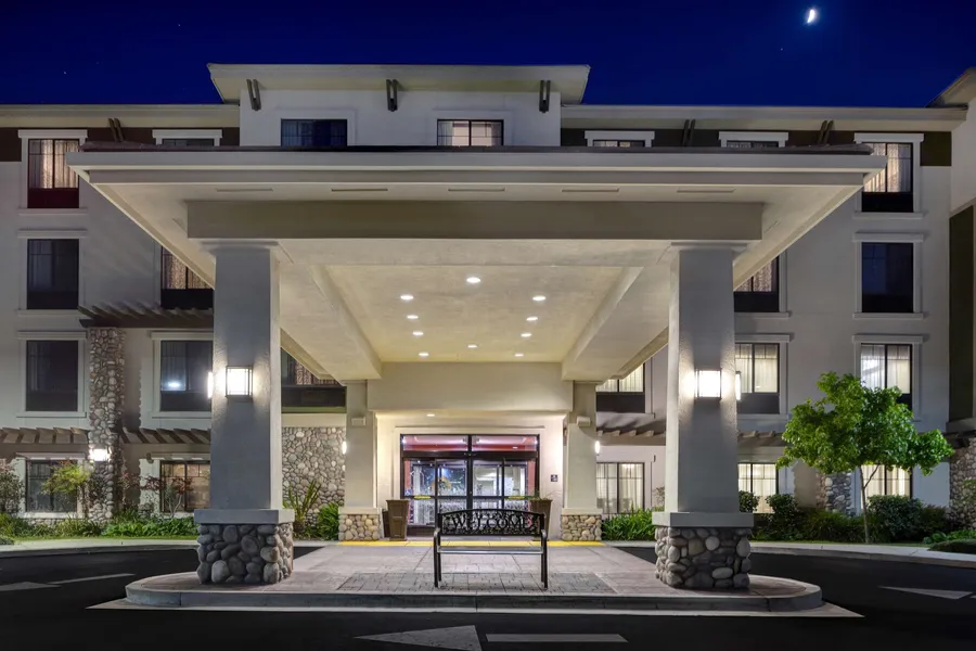 Hampton Inn & Suites San Luis Obispo hotel detail image 2