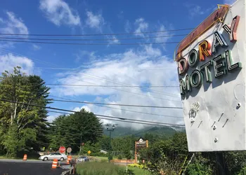 Doray Motel hotel thumbnail 3