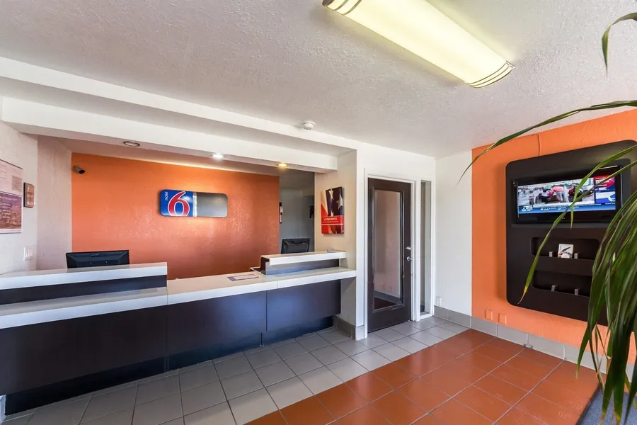 Motel 6 Uvalde, TX hotel detail image 6