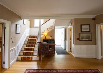Swift House Inn hotel thumbnail 6