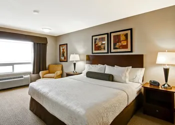 Oyen Canalta hotel thumbnail 8