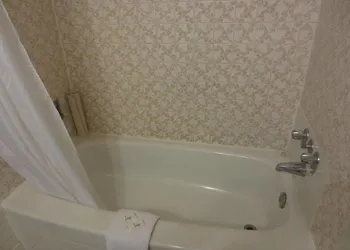 Imperial Motel hotel thumbnail 8