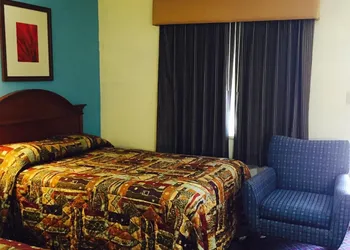 Hacienda Motel hotel thumbnail 6