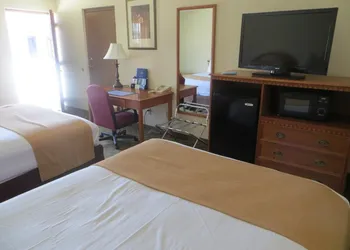 Red Coach Inn hotel thumbnail 6