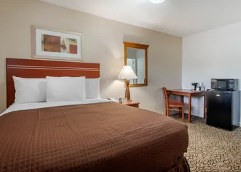 Valley Motel hotel thumbnail 7